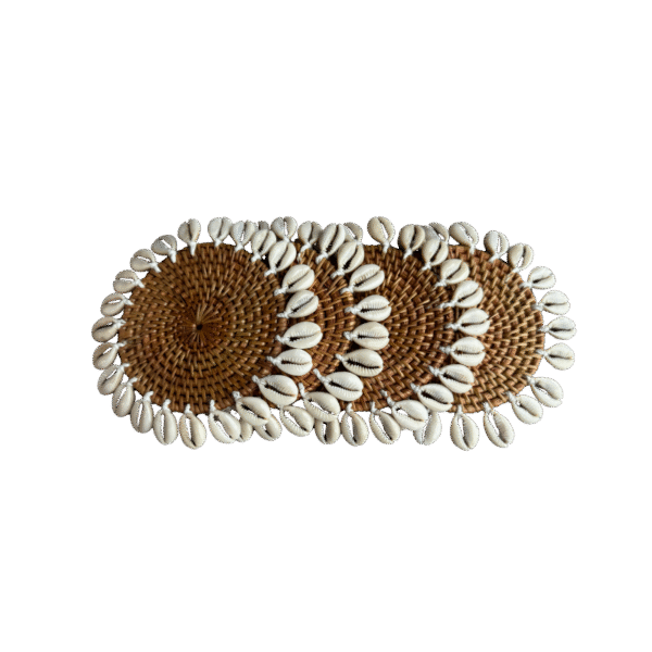 Handgemaakte Onderzetters met Kauri Schelpen – Set van 4 uit Indonesië